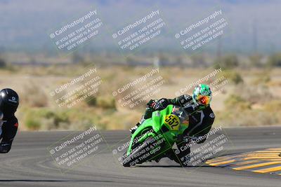 media/Oct-30-2022-CVMA (Sun) [[fb421c3cec]]/Race 11 Amateur Supersport Open/